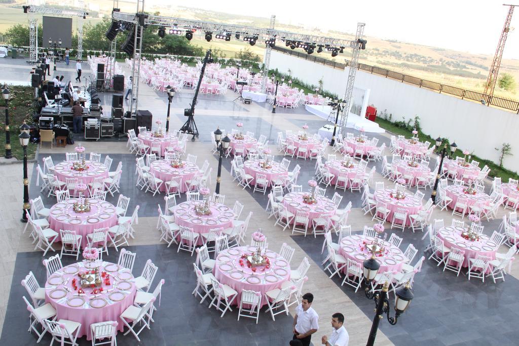 Wyndham Garden Diyarbakir Hotel Buitenkant foto