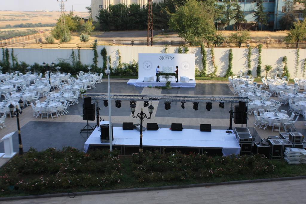 Wyndham Garden Diyarbakir Hotel Buitenkant foto
