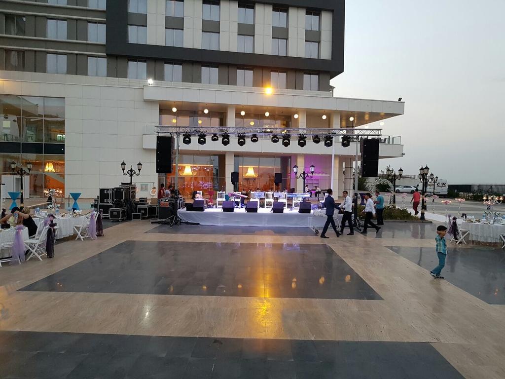 Wyndham Garden Diyarbakir Hotel Buitenkant foto