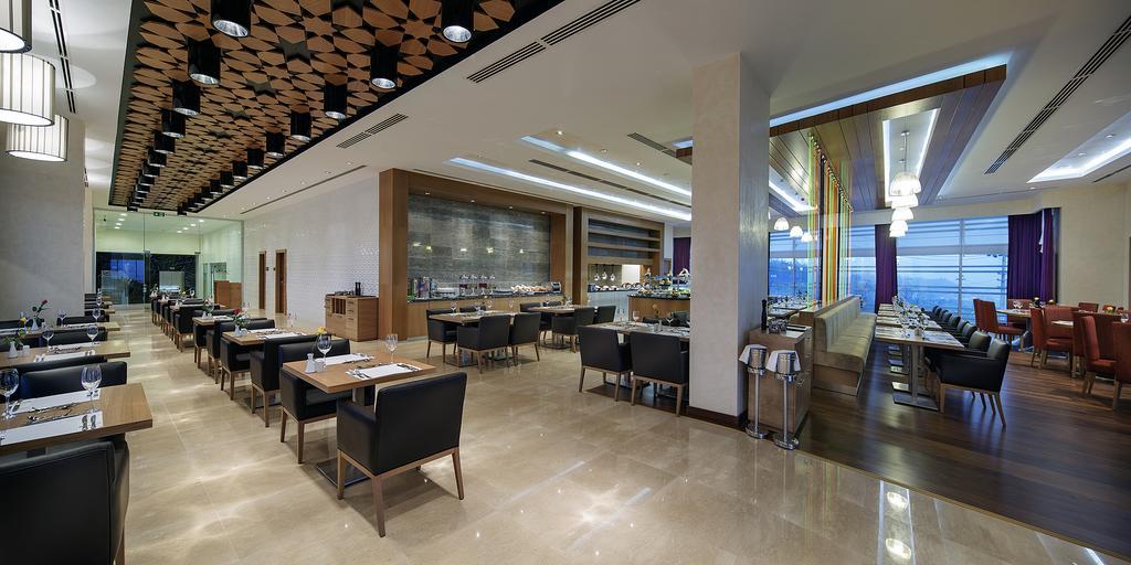 Wyndham Garden Diyarbakir Hotel Buitenkant foto