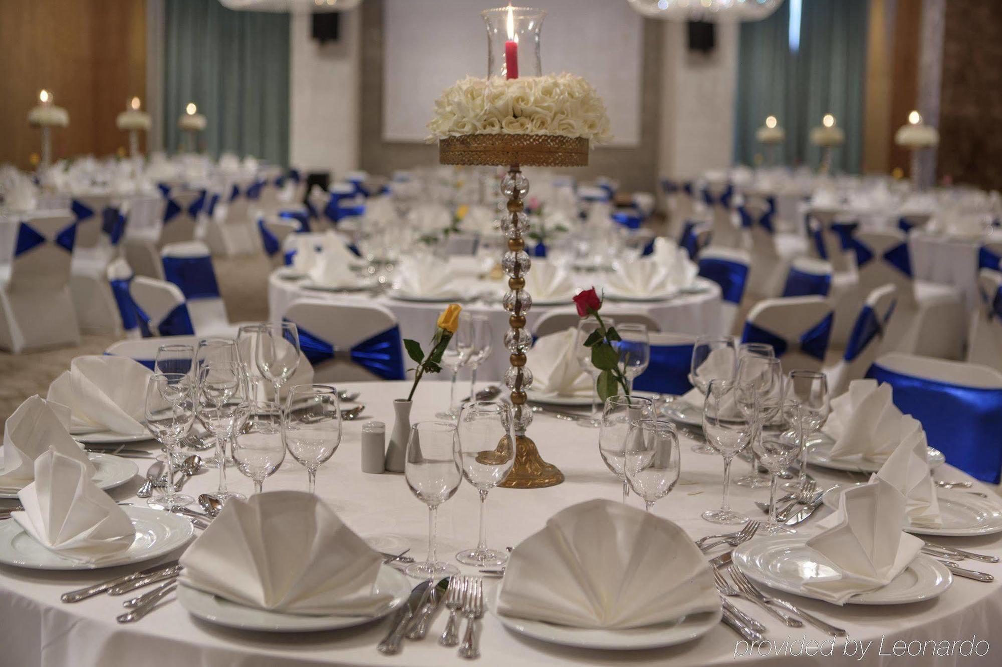 Wyndham Garden Diyarbakir Hotel Buitenkant foto